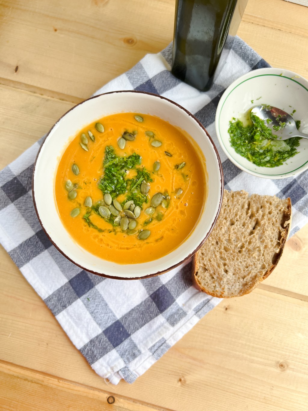Vegan Red Lentil Summer Soup – Light and&nbsp;Refreshing